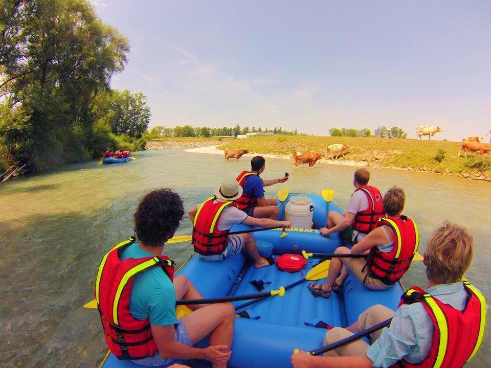 Schlauchbootverleih Auf Der Loisach In Oberau Bavariaraft