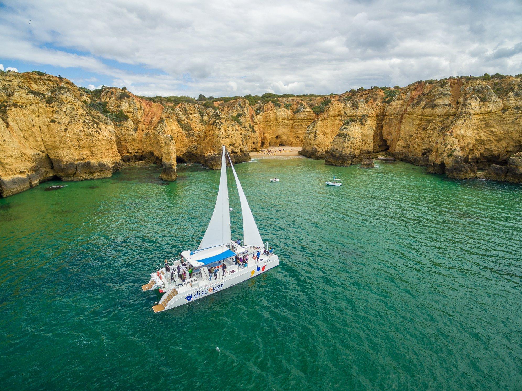 Golden Coast Katamaran Tour Ab Lagos Nach Ponta Da Piedade Ab 30