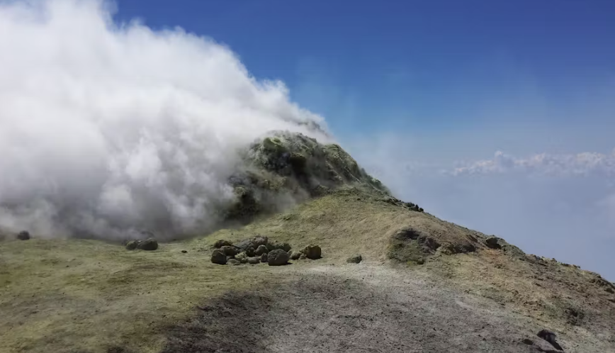 View of Mount Etna during an hiking trip from Etna Quad & Trekking Nicolosi.