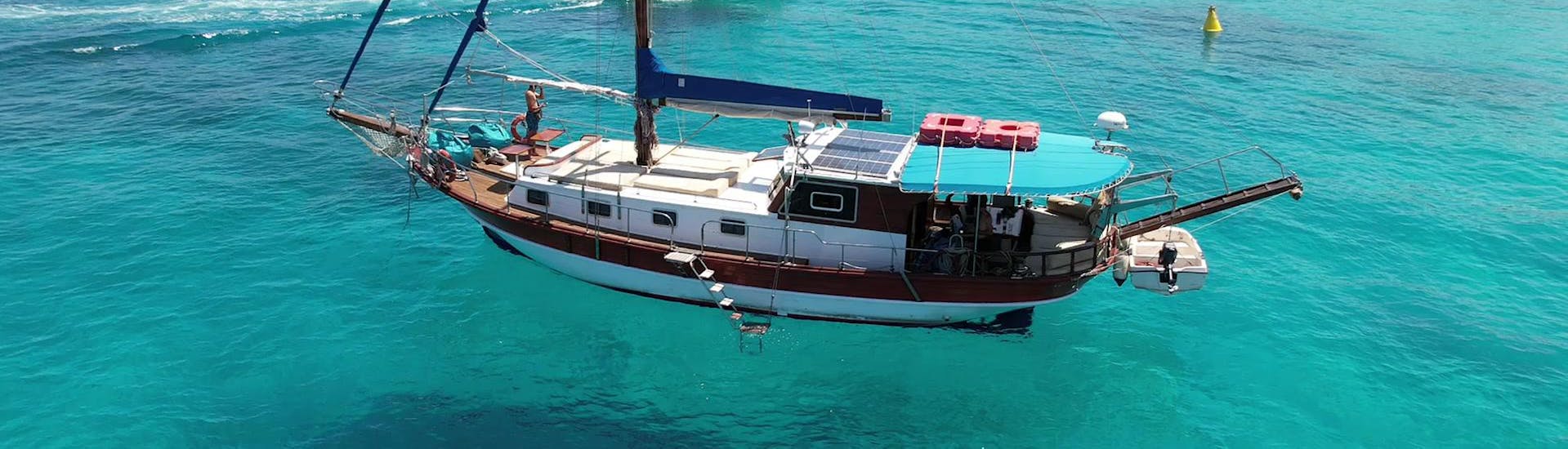 The boat Gulet KelSea floats in the ocean
