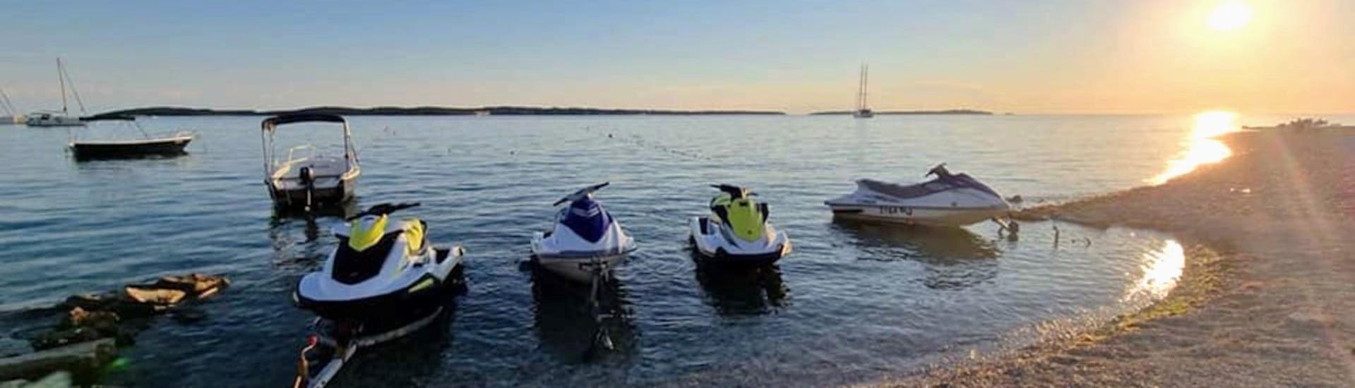 Here are some of the jet skis or boats you can rent with Alex Rentals Fažana.