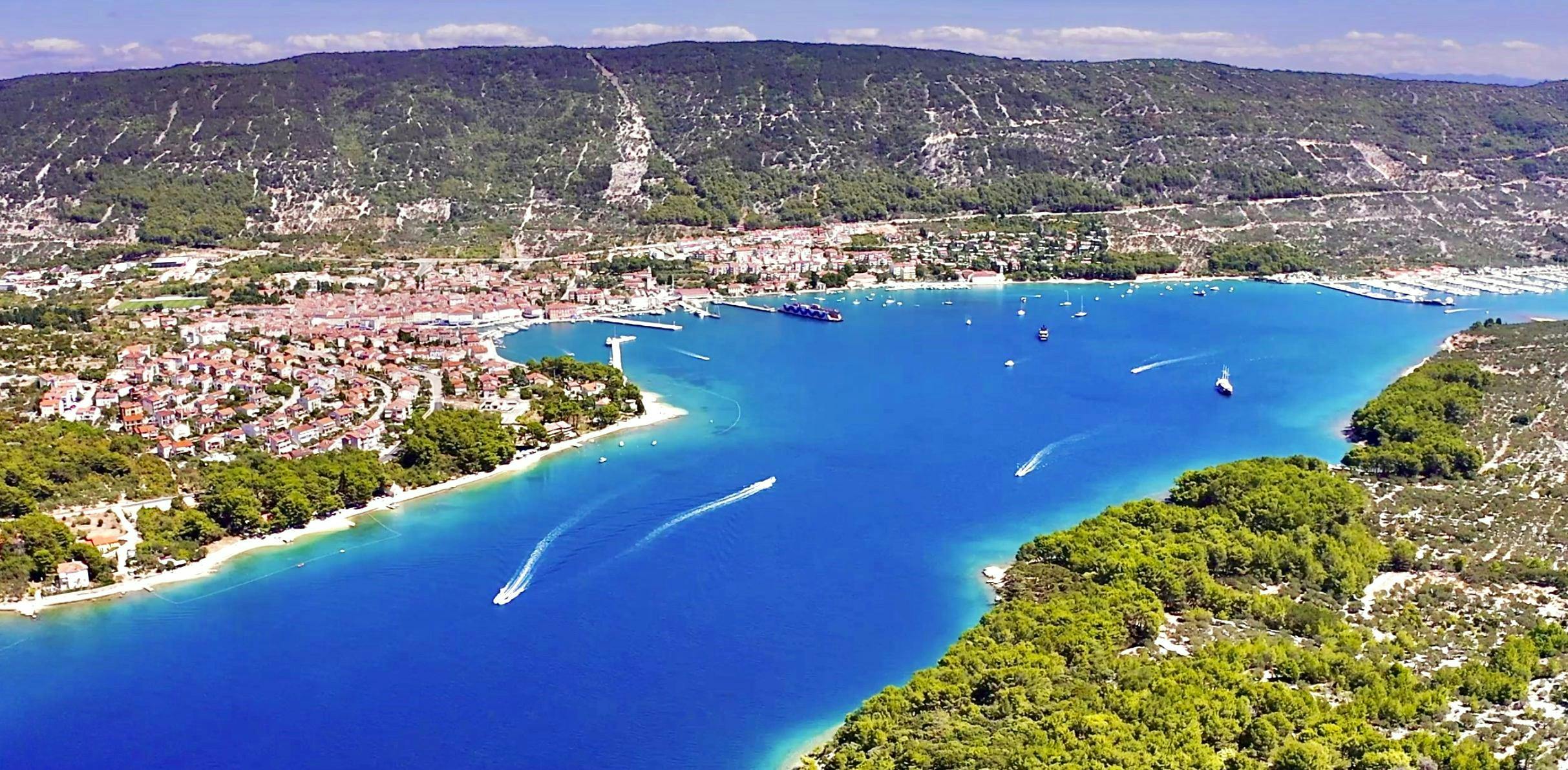 Argo Boat Excursions Cres View of the landscape you can admire during a boat trip with Argo Boat Excursions Cres.