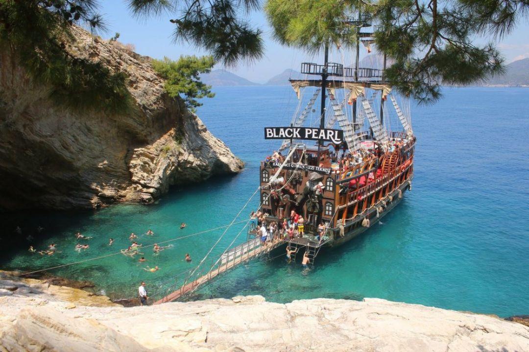 Black Pearl Tours Ölüdeniz: Reserva Online - Checkyeti