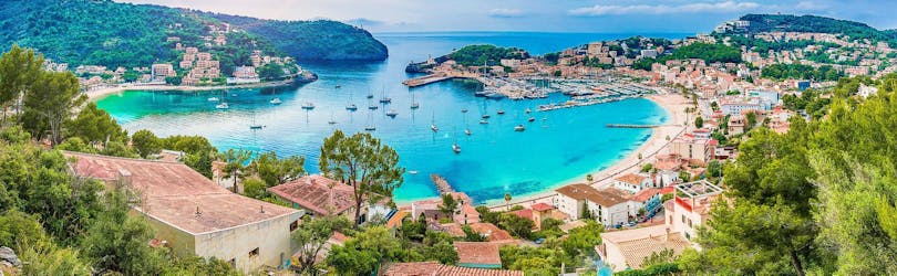 A beautiful view over Port de Sollér, from where you can start wonderful boat trips along the west coast of Mallorca.