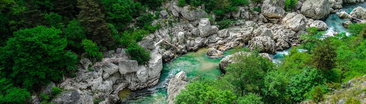 canyoning-gorges-du-verdon_SEM-Resort-Hero .