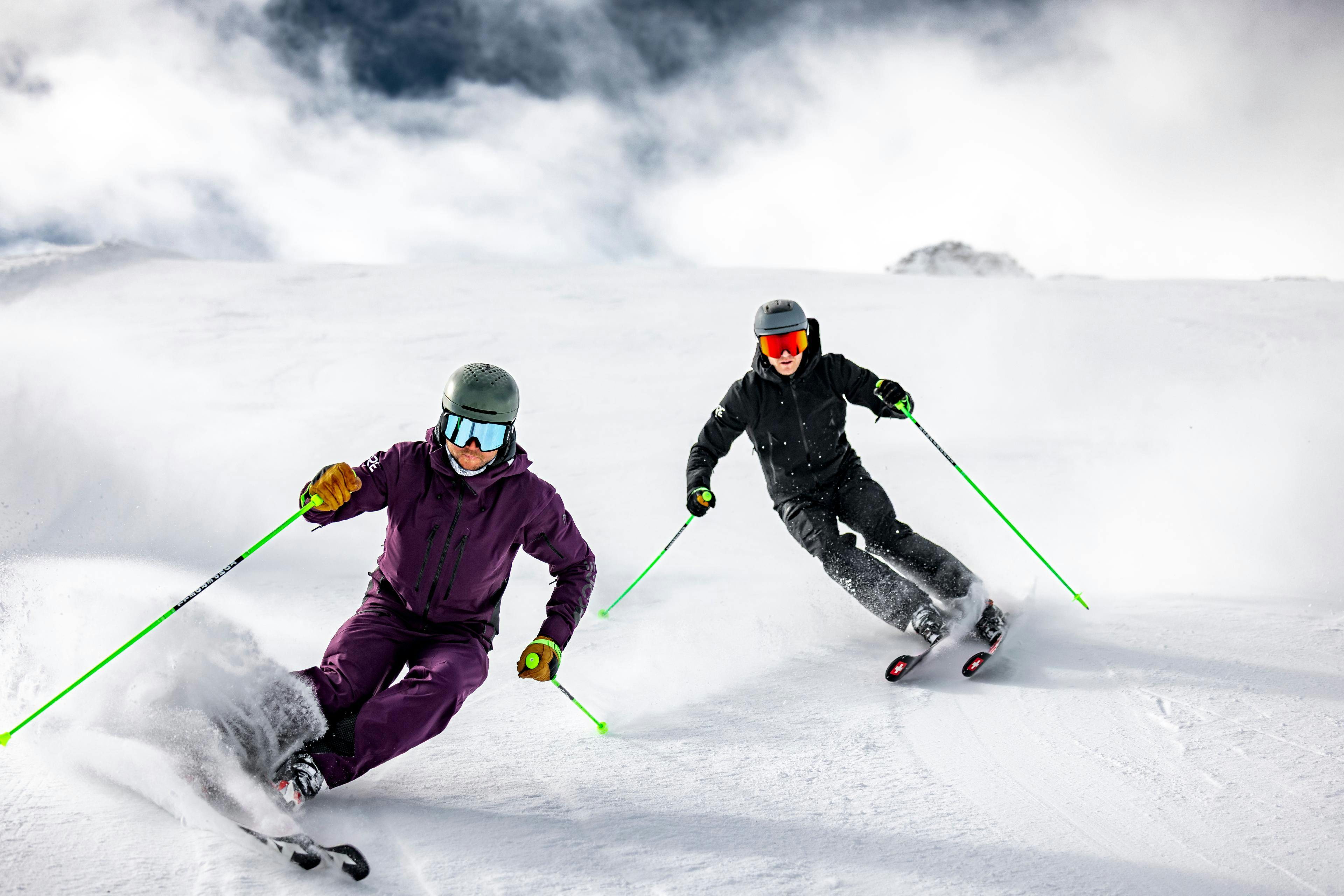 Core Skischule Sölden 1 Prachtige landschappen met bergen en zee, waar de ervaringen van Core Skischule Sölden plaatsvinden.