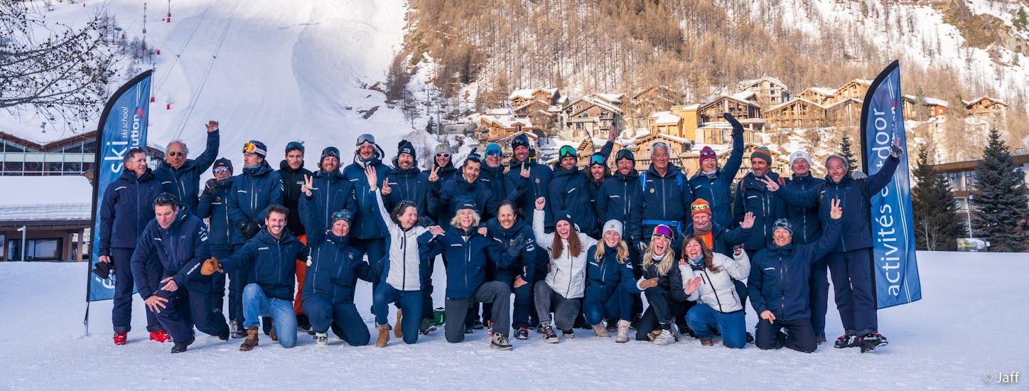 Equipe de moniteur de ski chez Evolution 2 Val d'Isère.
