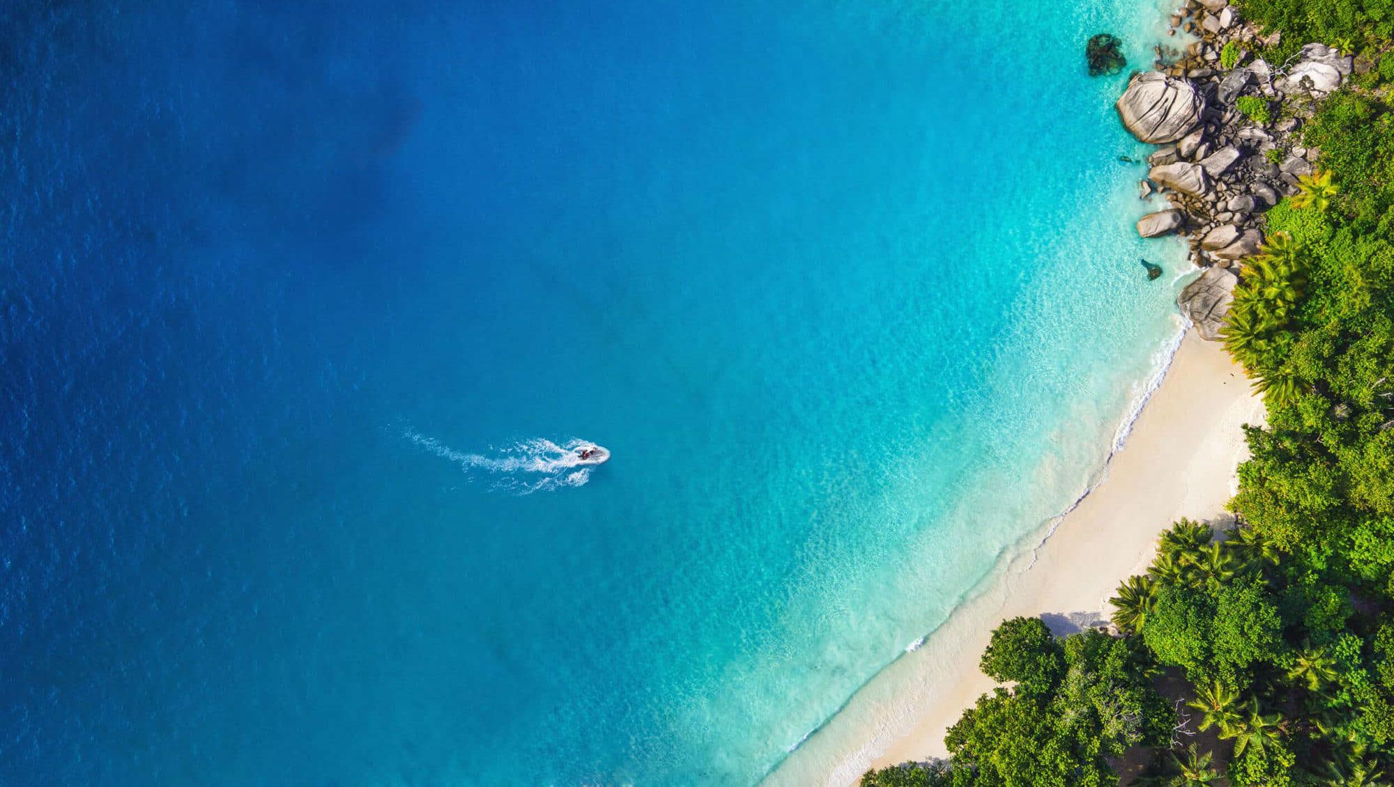 blue lagoon tour guadeloupe