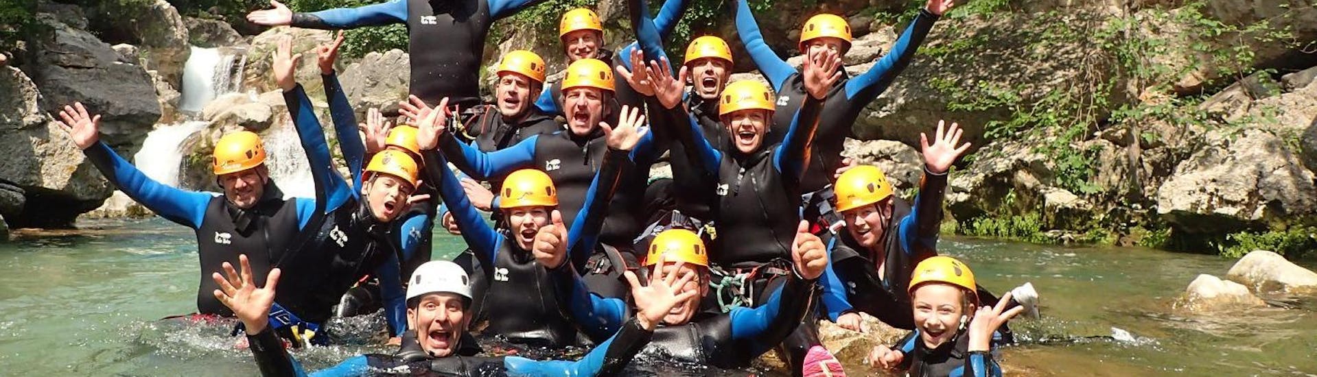A group of friends are having a great time during their canyoning descent with FunTrip in the Alpes-Maritimes.