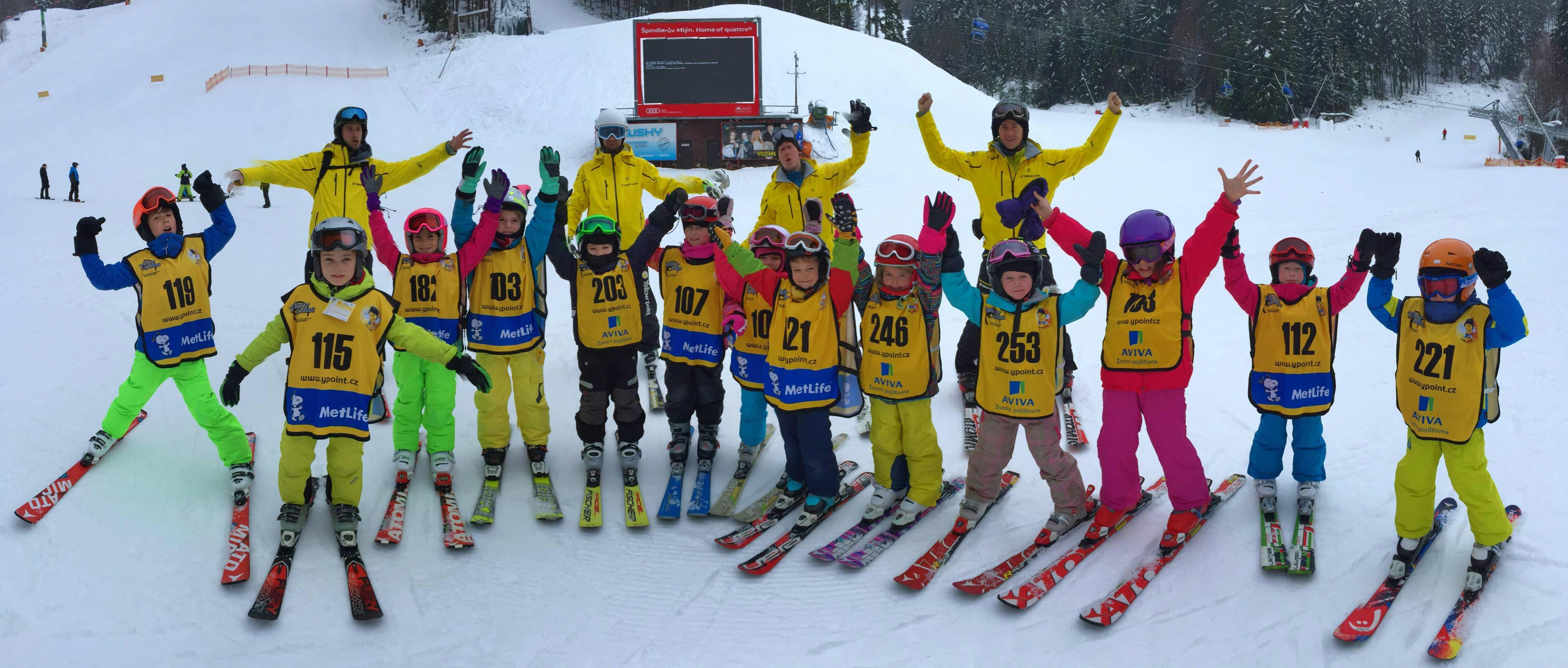 Beautiful landscapes showcasing mountains and sea, where the experiences of Ski School Yellow Point Herlíkovice are taking place.