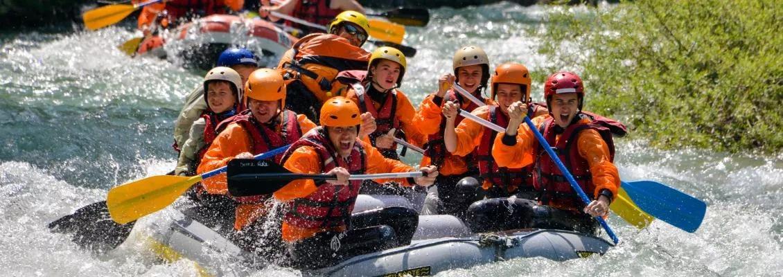 A few people rafting with Buena Vista Rafting in the Verdon gorges.
