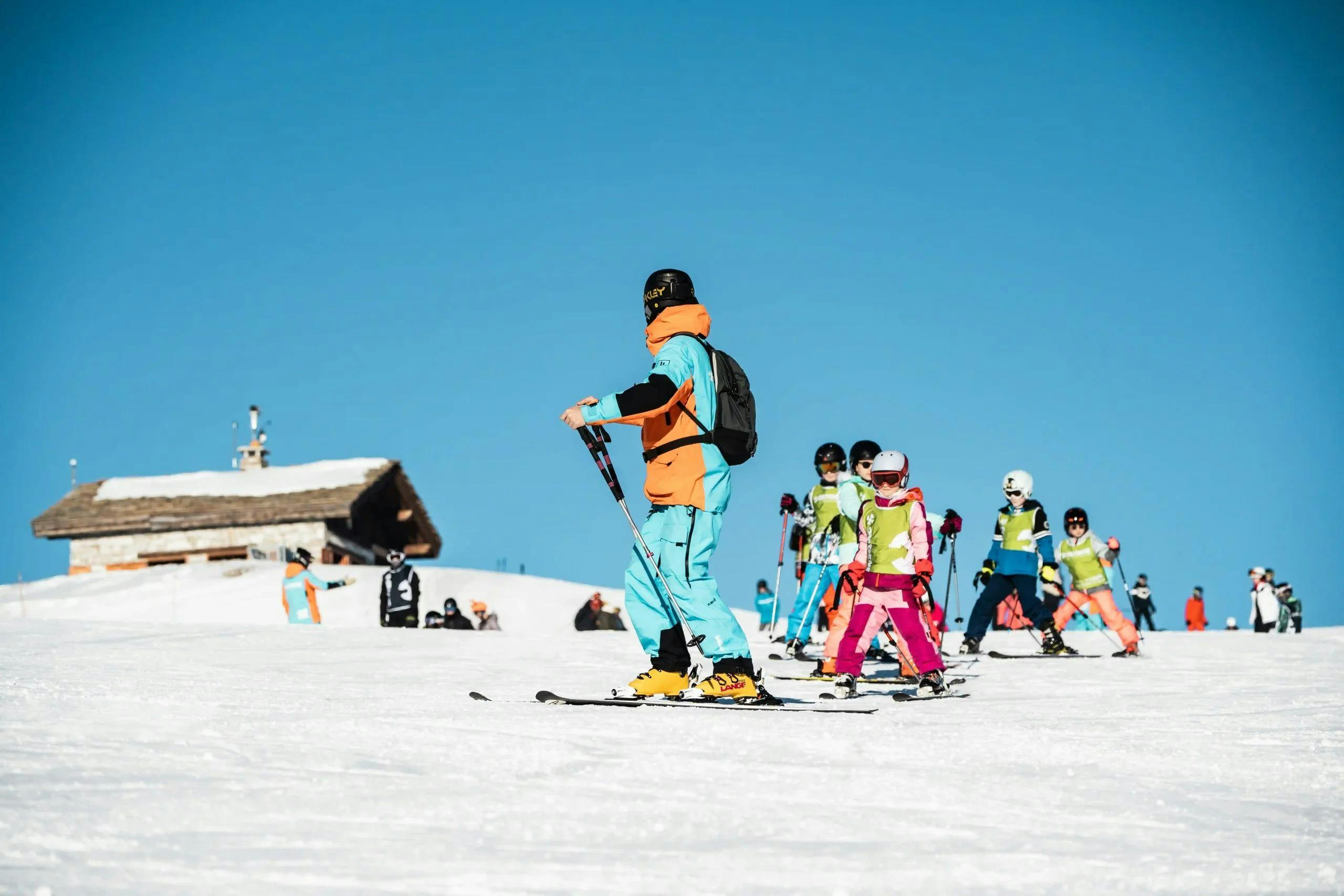 Magnifique paysage de montagnes et de mer, où se déroulent les activités de École de ski Oxygène Megève.