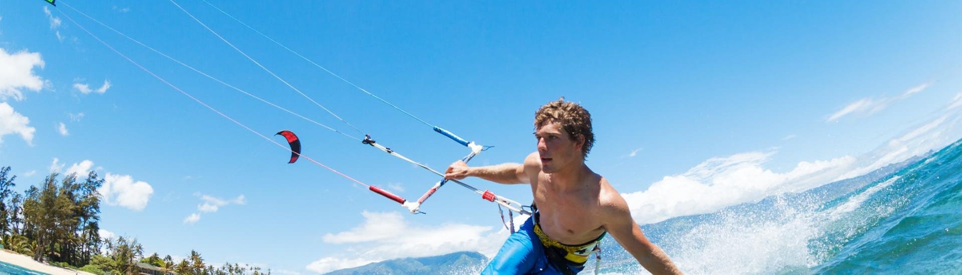 Kitesurfkurs für 2 oder mehr Personen - Anfänger mit Sunset Kite Center - Hero image