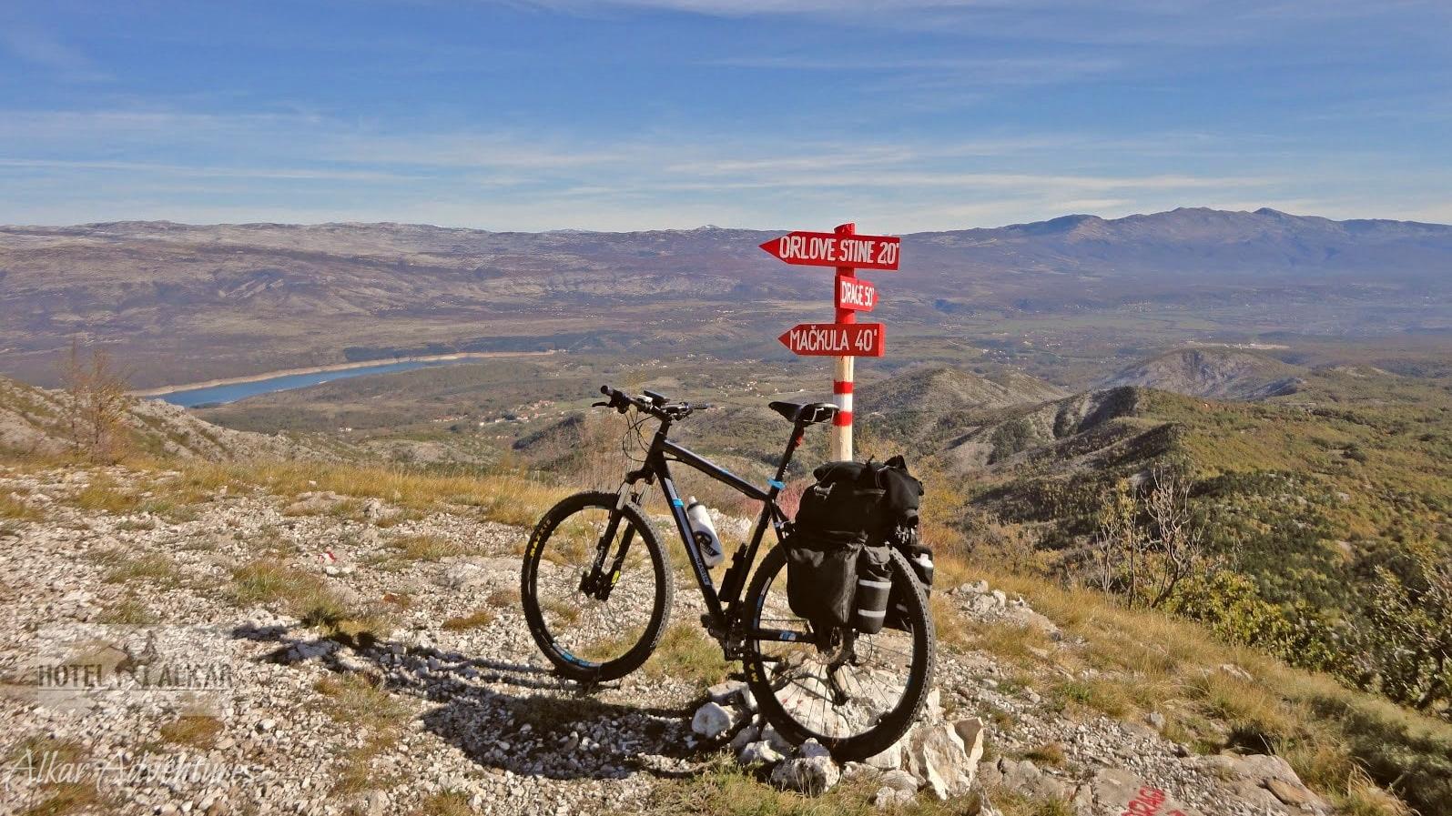 mountain bike adventure tours