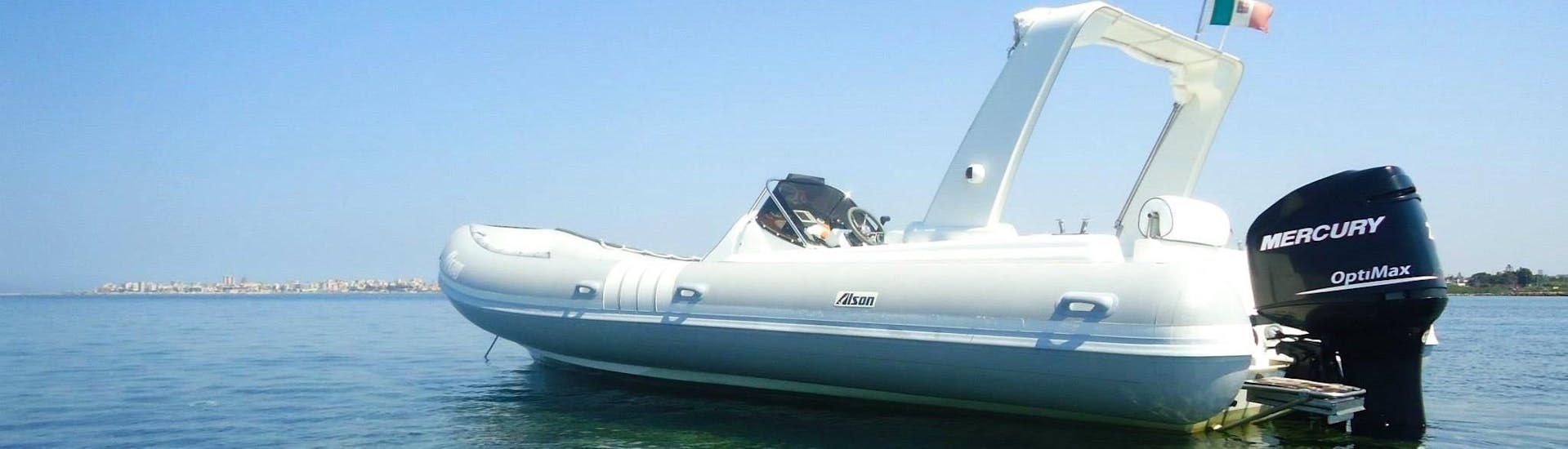 Picture of the RIB boat from Navigare le Egadi Favignana used during the RIB boat trips.