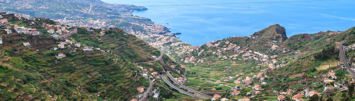 paragliding-funchal_SEM-Resort-Hero .