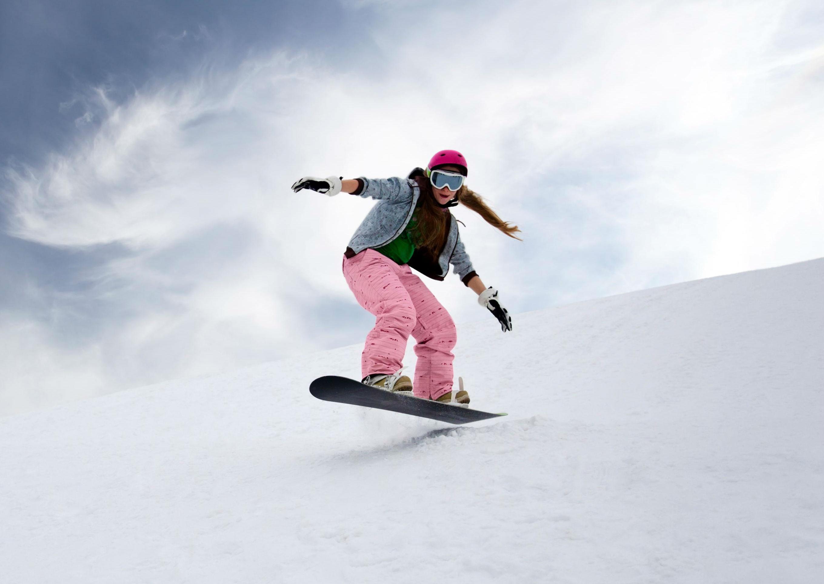 Private Snowboarding Lessons For Kids And Adults All Levels Scuola Di Sci E Snowboard Alpe Cimbra1 