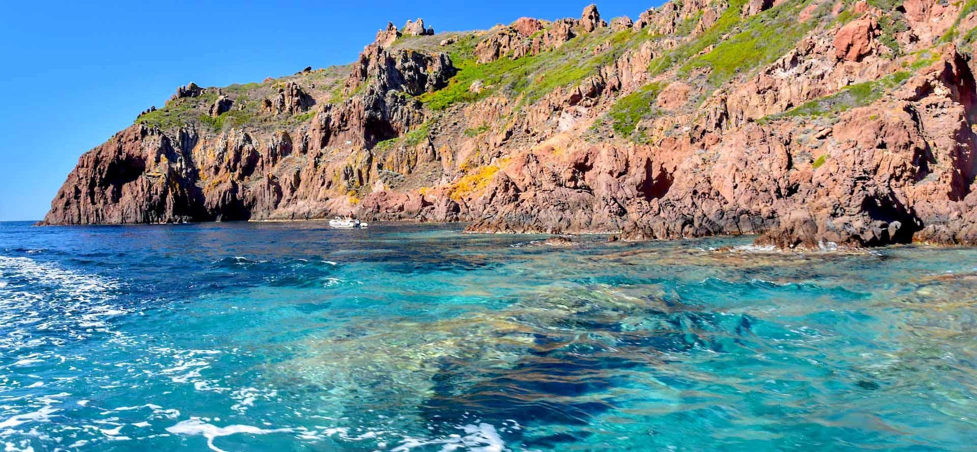 Dolce Mare Île Rousse Das Scandola-Reservat mit Dolce Mare Île-Rousse.