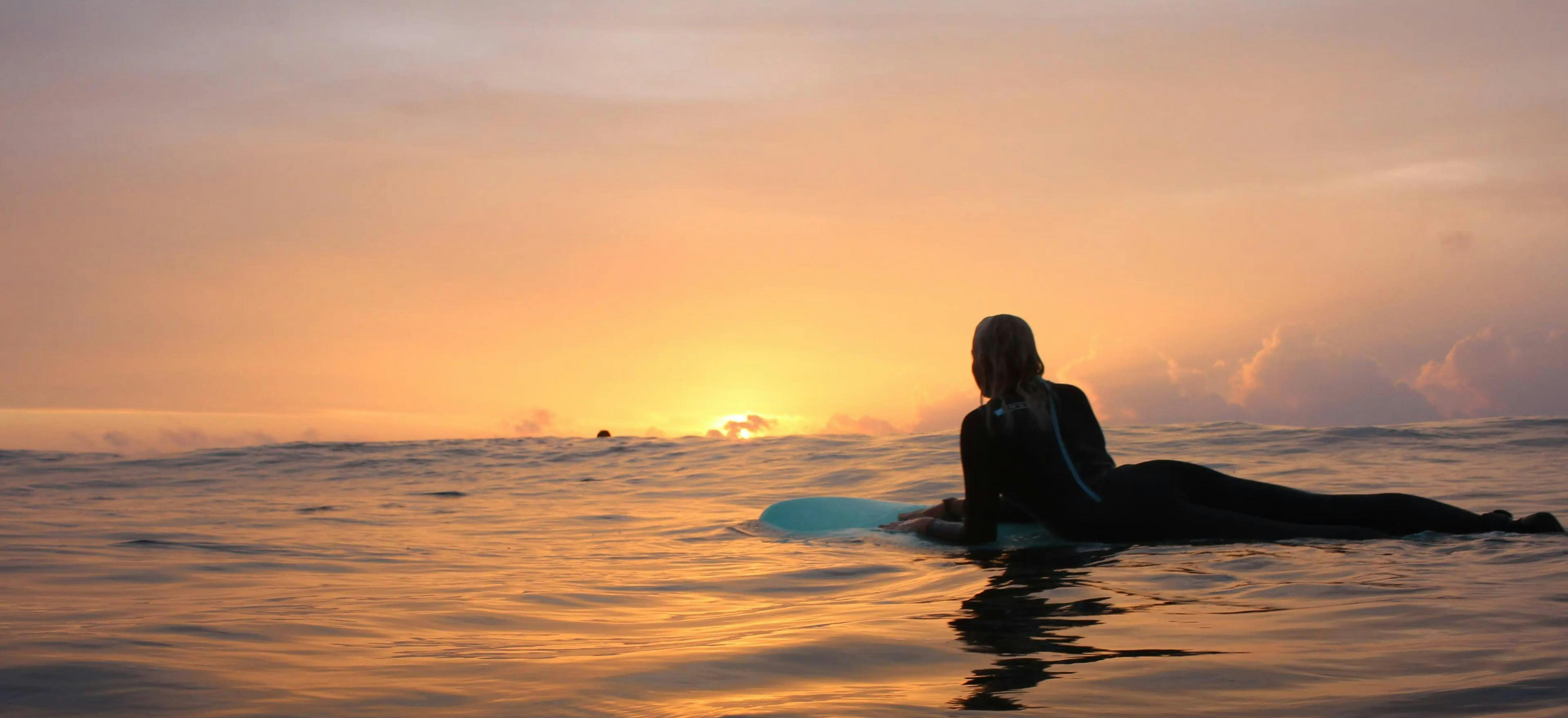 Beautiful landscapes showcasing mountains and sea, where the experiences of Shaka Surf Tenerife are taking place.