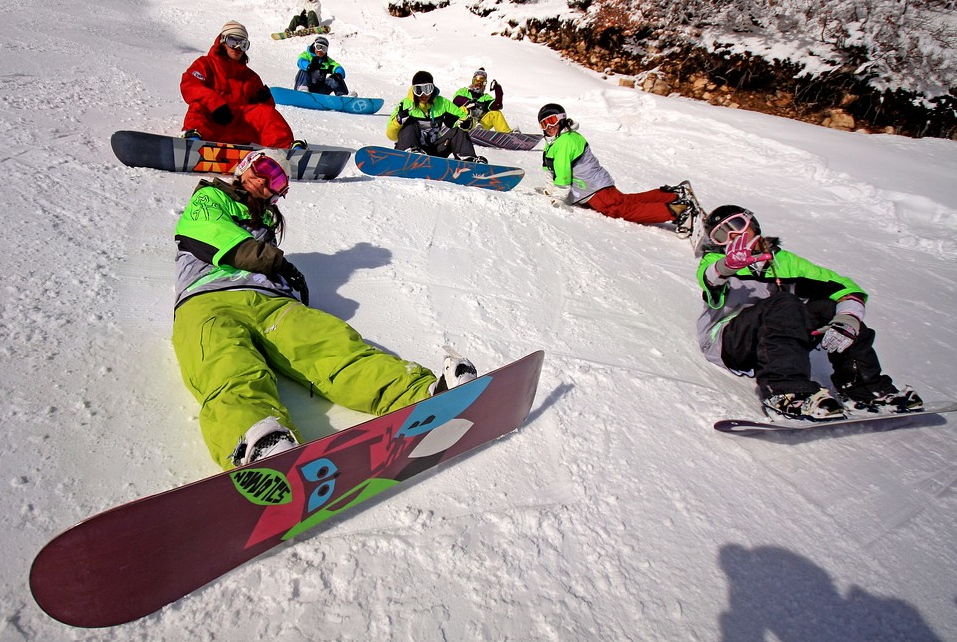 Snowboard Lessons for Beginners Sierra Nevada 7 Offers with the Best Prices 2022/2023 CheckYeti