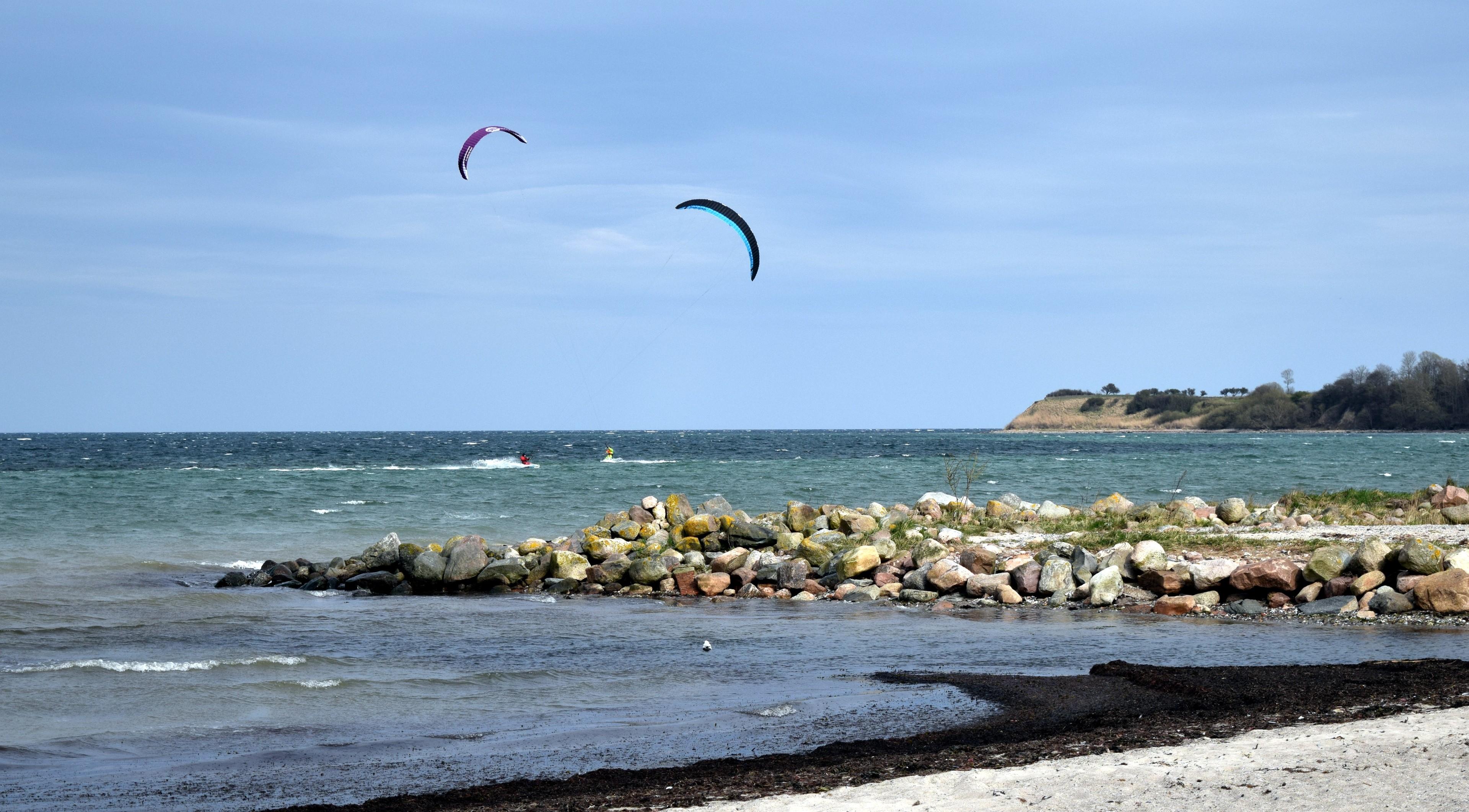 Two Kite surfers on Fehmarn on the Ostsee