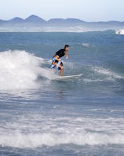 Cours de surf Fuerteventura (c) Shutterstock