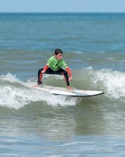 Surfing Lacanau (c) Shutterstock