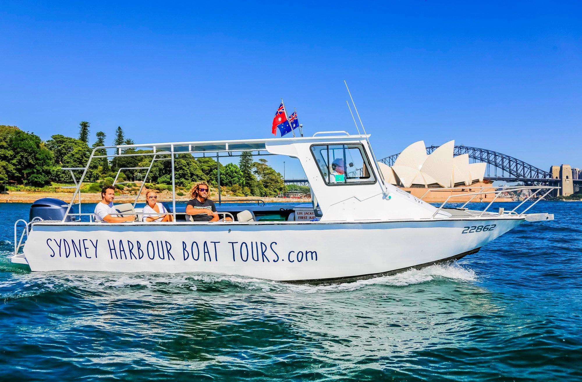 private boat tours sydney harbour