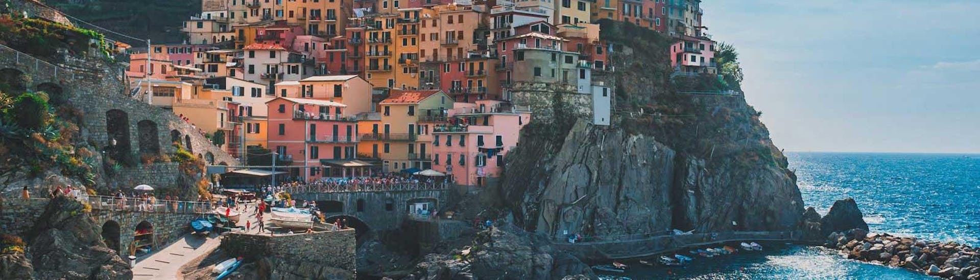 A view of the coast of Cinque Terre seen during a trip with Venere Boat Tour Cinque Terre.