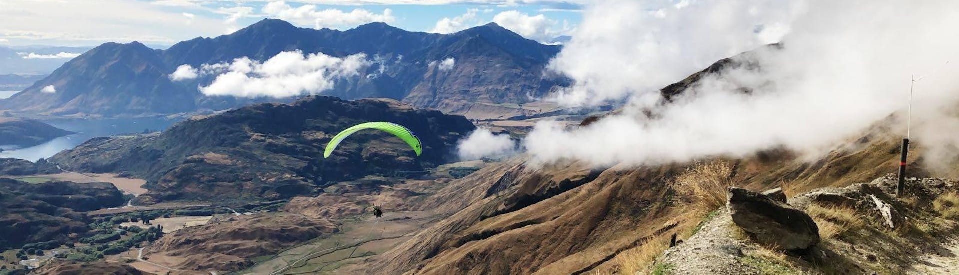 A breathtaking view of the landscapes near Wanaka during a tandem paragliding flight by Wanaka Paragliding.