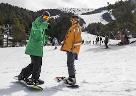 Private Snowboarding Lessons for All Levels &amp; Ages with Escola d&#39;Esquí Alta Cerdanya