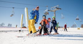 Cours de ski Enfants dès 5 ans pour Tous niveaux avec Snowschool Vrchlabi.