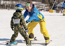 Clases de esquí privadas para niños a partir de 3 años para todos los niveles con Snowschool Vrchlabi.