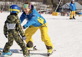 Privater Snowboardkurs für Kinder (ab 6 J.) aller Levels mit Snowschool Vrchlabi.