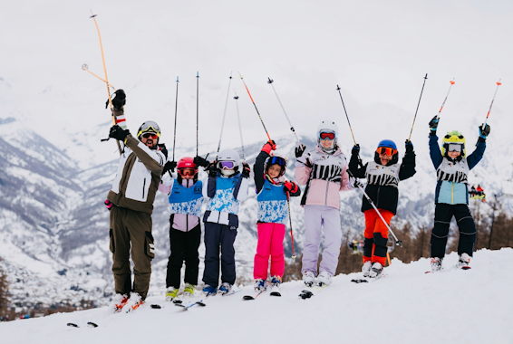 Kids Ski Lessons (3-15 y.) for Skiers with Experience Kids Ski Lessons (3-15 y.) for Skiers with Experience