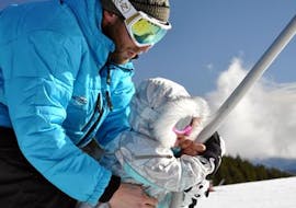 Private Ski Lessons for Kids (from 4 y.) with Ski School ESI Ski n&#39;Co - Les Angles