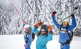 Privater Skikurs für Erwachsene aller Levels mit Element3 Skischule Kitzbühel.