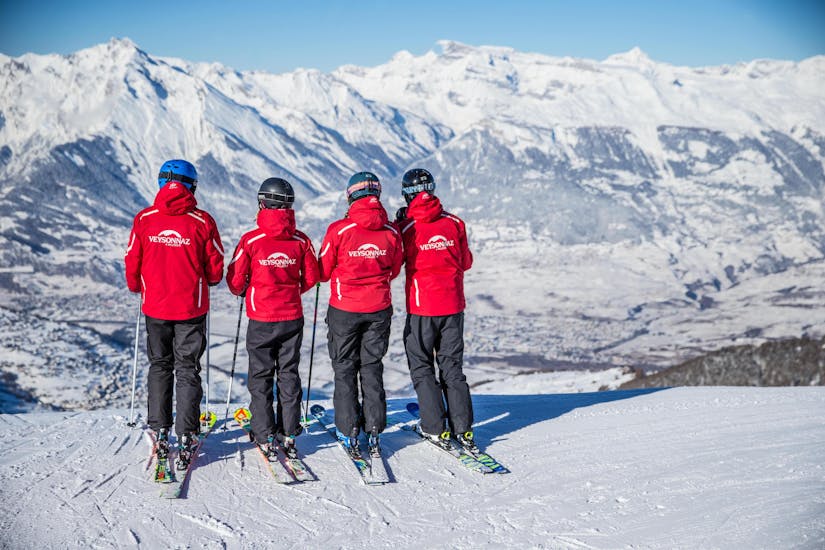 Adult Ski Lessons for First Timers from Swiss Ski School Veysonnaz.