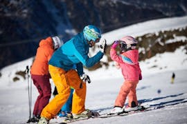 Cours particulier de ski Enfants pour Tous niveaux avec Skiguide Patty.