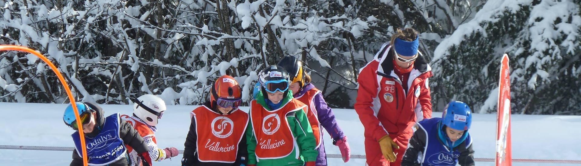 Lezioni di sci per bambini (3-4 anni) a Vallorcina/La Poya.