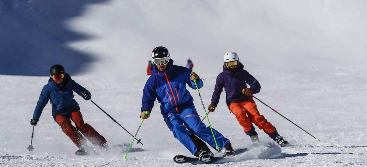 Skilessen voor volwassenen voor gevorderde skiërs.