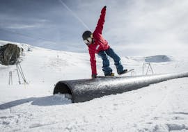 Snowboardlessen voor volwassenen voor gevorderde boarders met 1. Schweizer Skischule Samnaun.