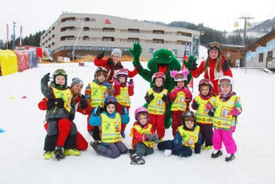 Kids Ski lessons for all levels  (5-14 years)