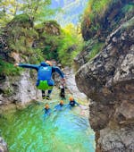 Canyoning dans les gorges de Fratarica près de Bovec avec Nature's Ways Bovec.