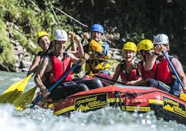Gruppen-Rafting auf der Tiroler Ache in Kössen mit Sport und Natur Kössen Gruppen-Rafting auf der Tiroler Ache in Kössen mit Sport und Natur Kössen.
