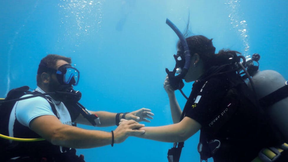 open-water-diver-course-in-pula-for-beginners-orca-diving-center-hero