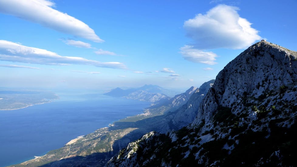 A person enjoying the Zipline in Tučepi on the Makarska Riviera with Sea View with Tip-Extreme Travel Agency Tučepi.