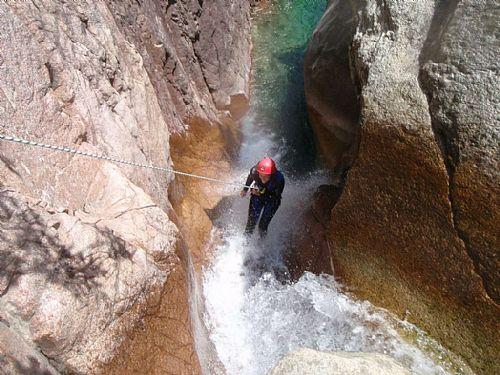 Ontdekkings Canyoning in Pulischellu Canyon vanuit Zonza met Corsica Madness.
