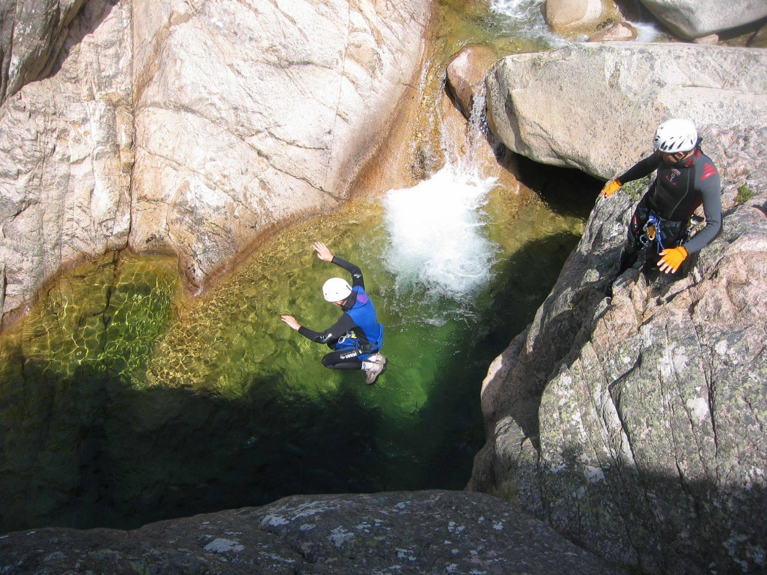 Aquatic Canyoning in Vacca Canyon in Bavella from Zonza from Corsica Madness.