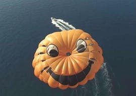 Quatro Parasailing in Kvarner Bay with Water Sport Centar Selce.